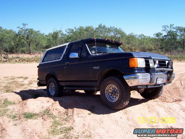 1987 Ford Bronco photo