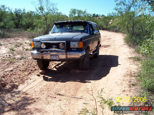 1987 Ford Bronco photo