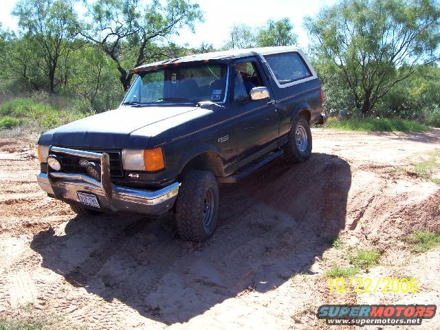 1987 Ford Bronco photo