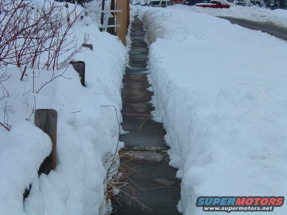 dscf0014.jpg My shoveling skills.  