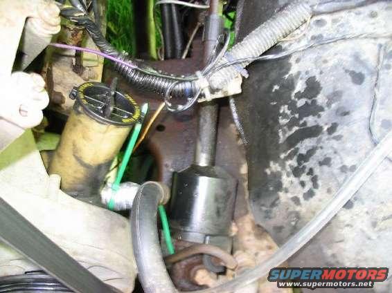 100_0017.jpg Blown power steering fitting and trail fix