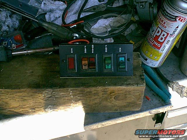 elights-control.jpg Here is the control box for the light bar. this was in a 1977 chevy tow truck.