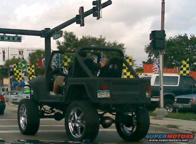 1992 Ford Bronco photo