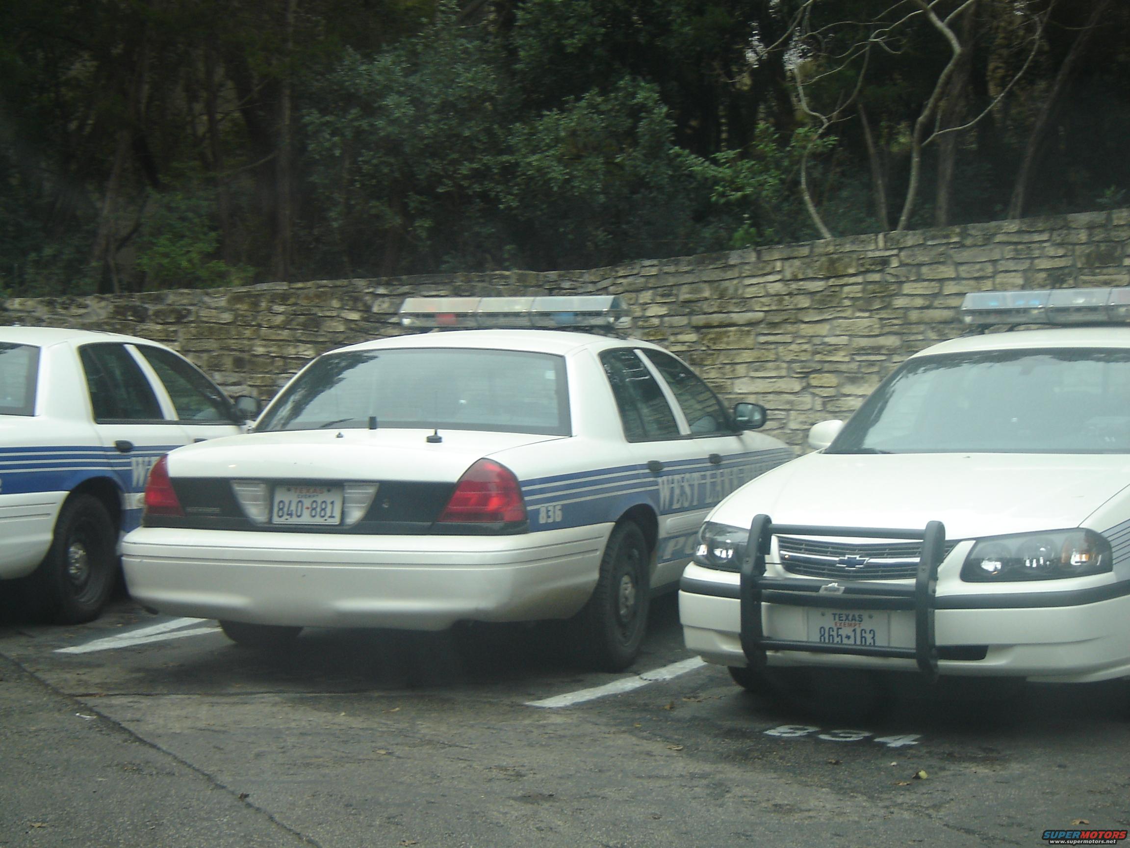1988 Ford LTD Crown Victoria photo