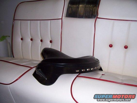 000_0459smaller.jpg xtra soloseat