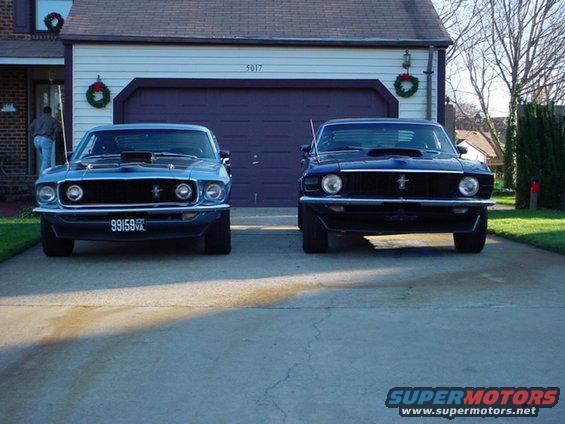 dsc00831.jpg My '70 (before suspension) and buddy's '69 Mach 1