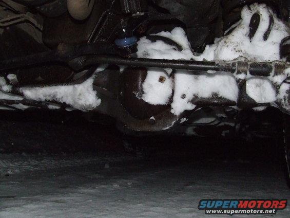 dscf2445.jpg Snow on top of the rear diff