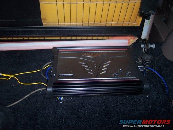 100_0610.jpg A Kicker ZX350.2 for the subwoofer