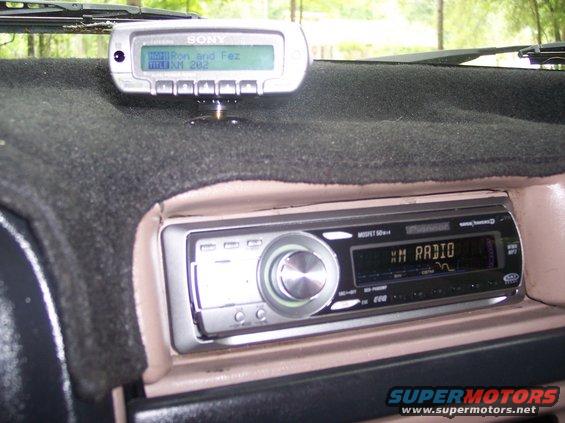 100_0624.jpg The Pioneer head unit and Sony XM satellite radio receiver...Ron & Fez rule!