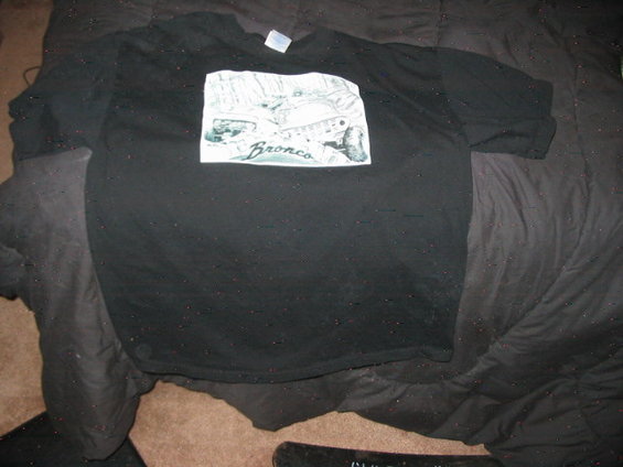 bronco-shirt-001.jpg 
