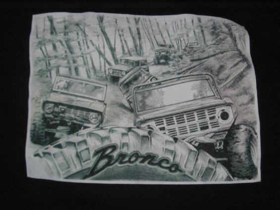 bronco-shirt-002.jpg 