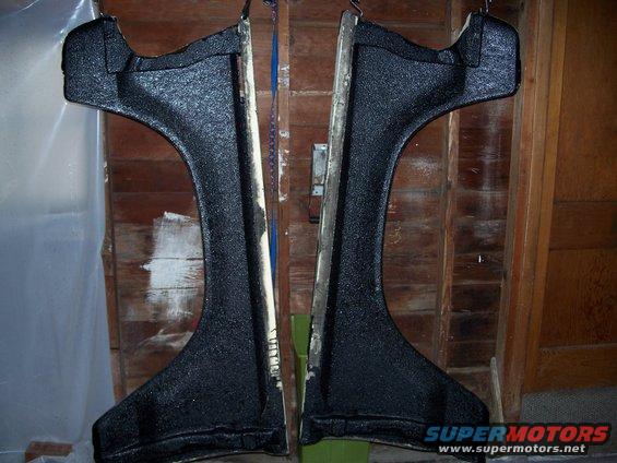 100_0282.jpg Inside of outer fenders
