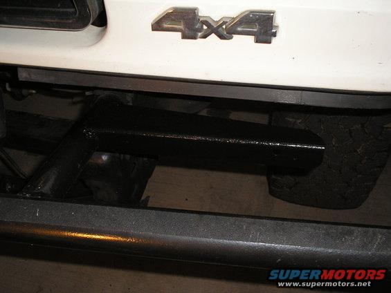 mods-11507-009.jpg new plate bracket....its black and its dark out...best I could do with the flash.