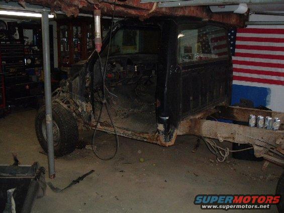 truck-with-cab-3.jpg 