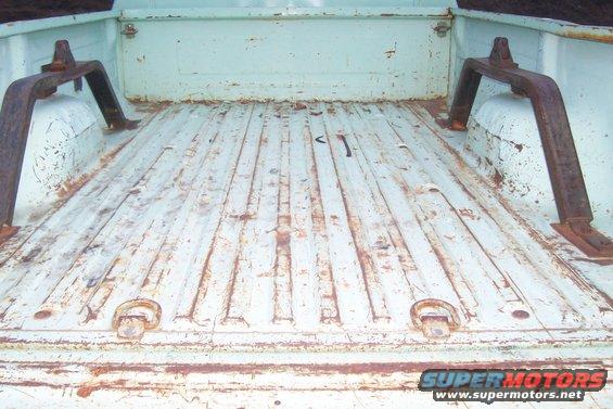 bed floor