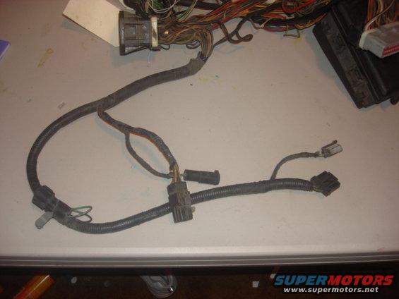 engine-harness.jpg this is the wiper/ cruse control end of the motor harness.