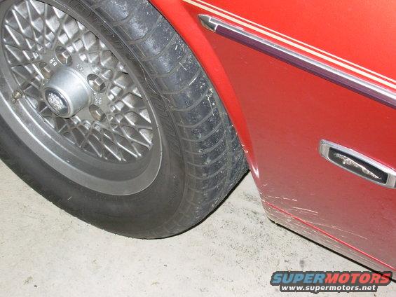 Front tire tread depth