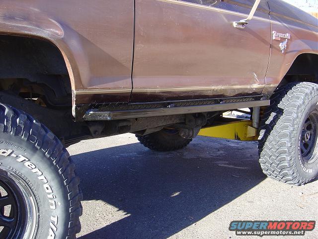 1986 Ford Bronco II side profile showing diamond plate step and BFGoodrich tires