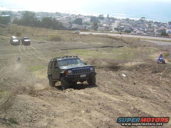 img-002.jpg 