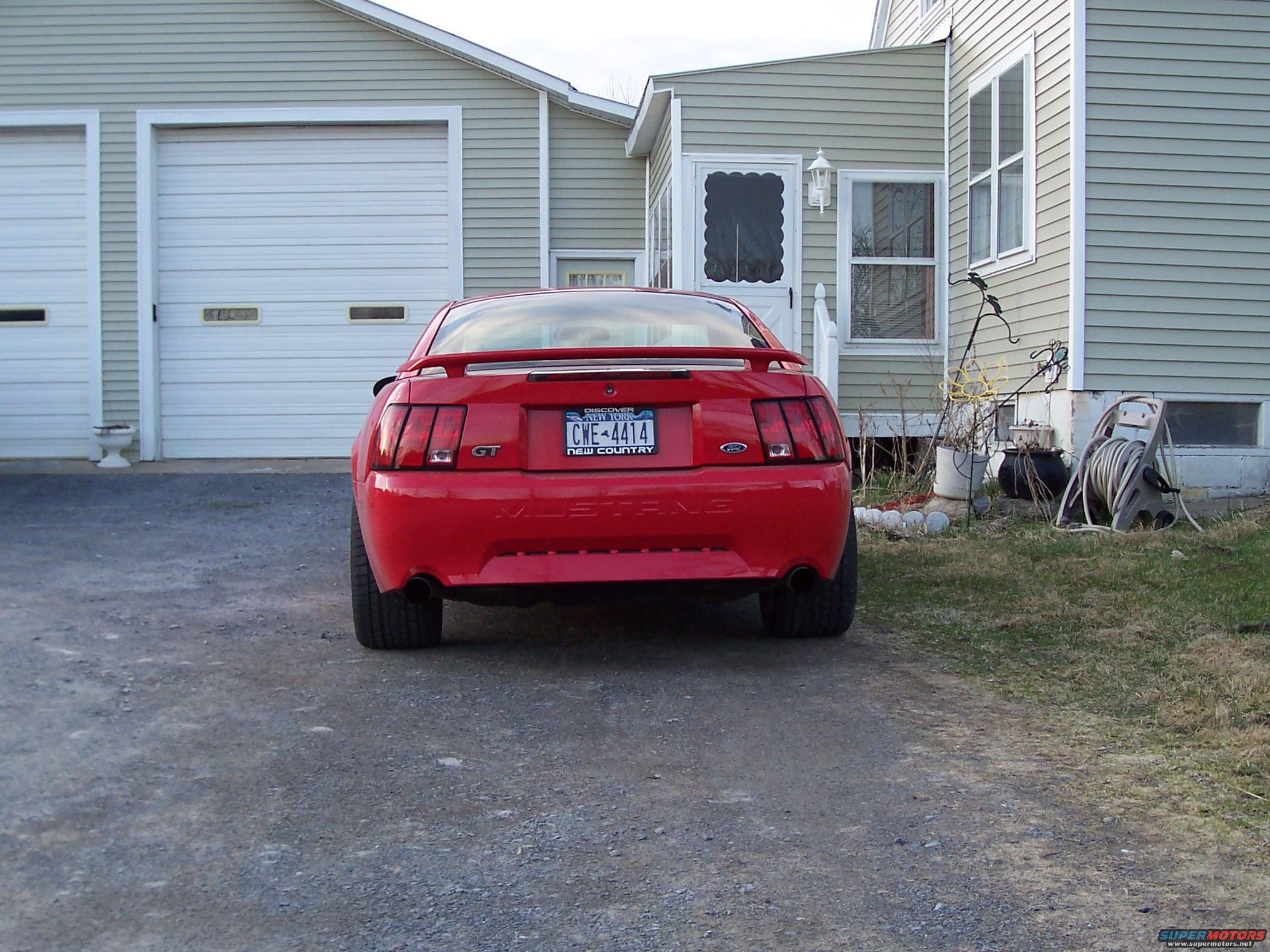 2004 Ford Mustang photo