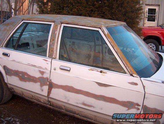 hpim3521-(large).jpg Rusting outside