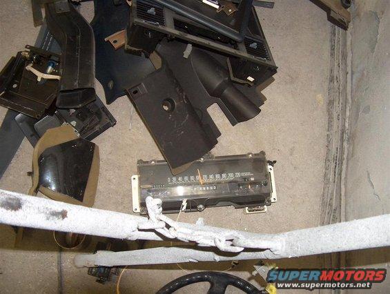 hpim3609-(large).jpg Dash removed