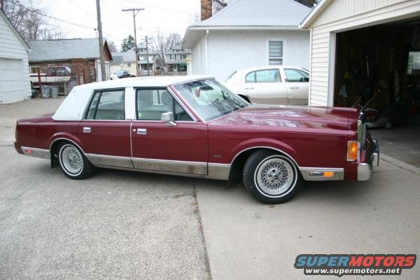 Lincoln Town Car