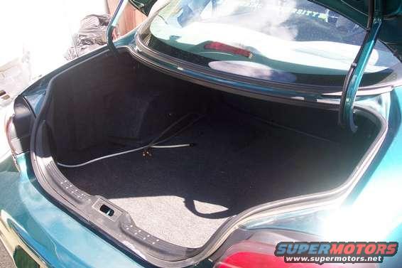 pic_016.jpg again the empty trunk