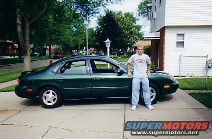 1999 Ford Taurus photo