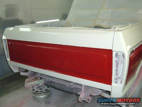 1978 Ford Bronco rear tailgate and taillights during paint job