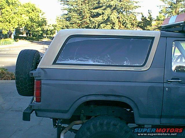 broncotoptint2.jpg here is the pass side before the tint.