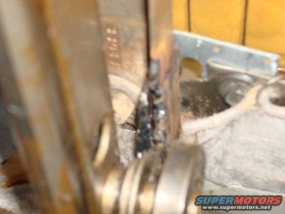 chevy-seat4.jpg you can see the break