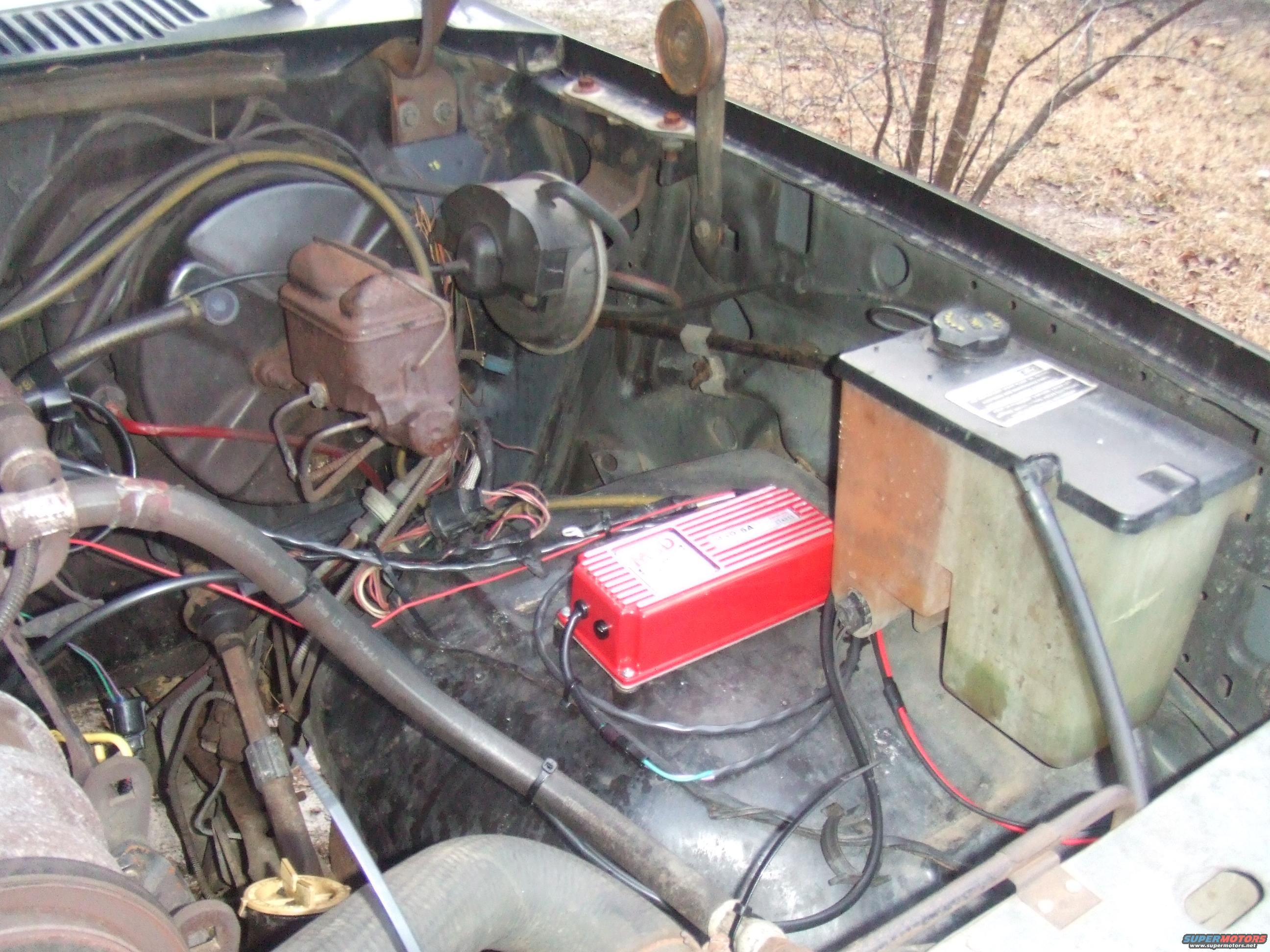 1984 Ford Bronco photo