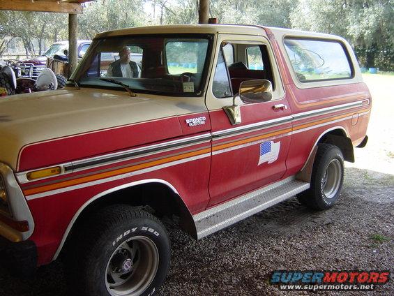 Pictures from the fist day of pick up. It's in the shop now getting re-sprayed. First thing i did before the paint was take off the running boards, rip out all the old carpet, and ordered the super weather strip package.