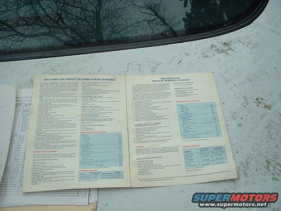 Open document showing specs for 1987 Ford LTD Crown Victoria Police Package and 1987 Mustang Special Service Package