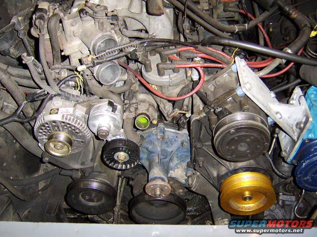 change-oil-pan-gasket-and-valve-cover-gasket-014.jpg Now there is room to work