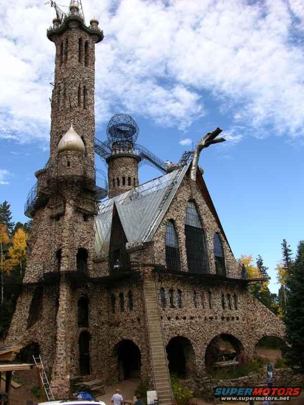 neighbor.jpg My Neighbor's House


(Kidding)