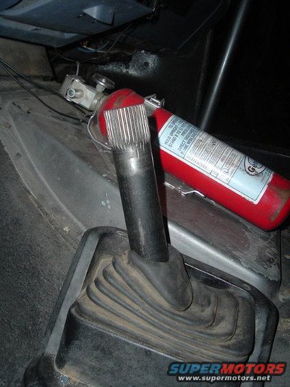 dscf1511.jpg upgraded the tcase shifter to 35 spline