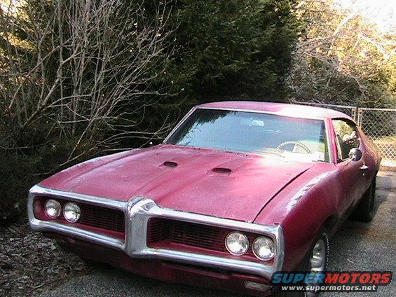 Red 1968 Pontiac Lemans coupe, 3q-front view