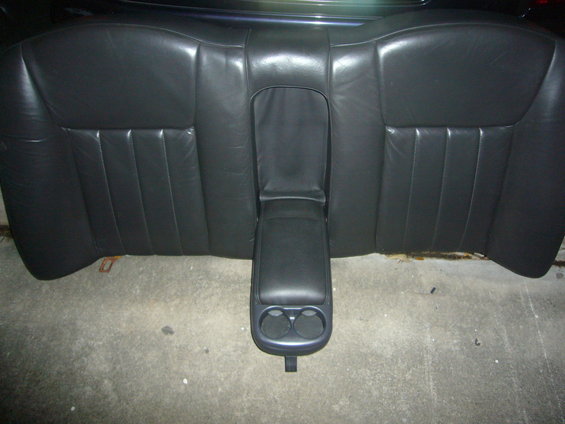 Back car seat and center console with cup holders