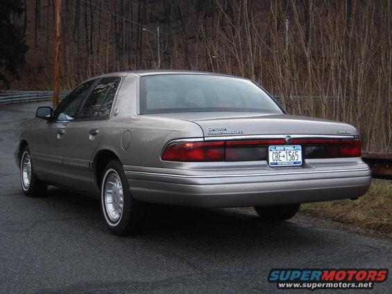 I think these cars look sharp from the rear 3/4 angle.  Here's proof.
