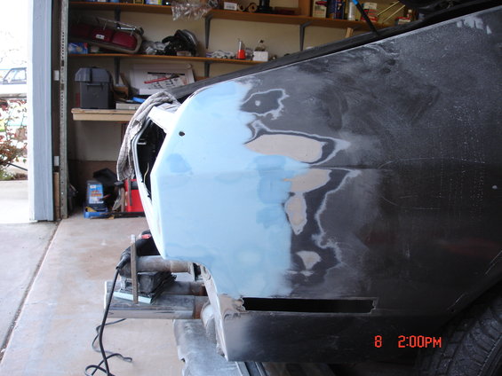 dsc01018.jpg Working the contours and body lines 
View 3

  