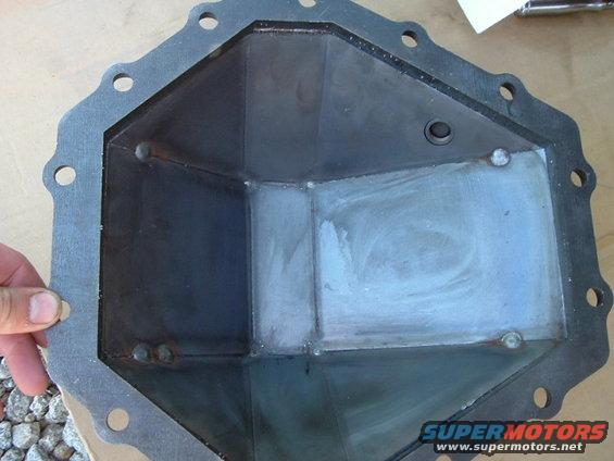 dscf1321.jpg Great Lake Offroad diff cover. laser cut, 1 piece