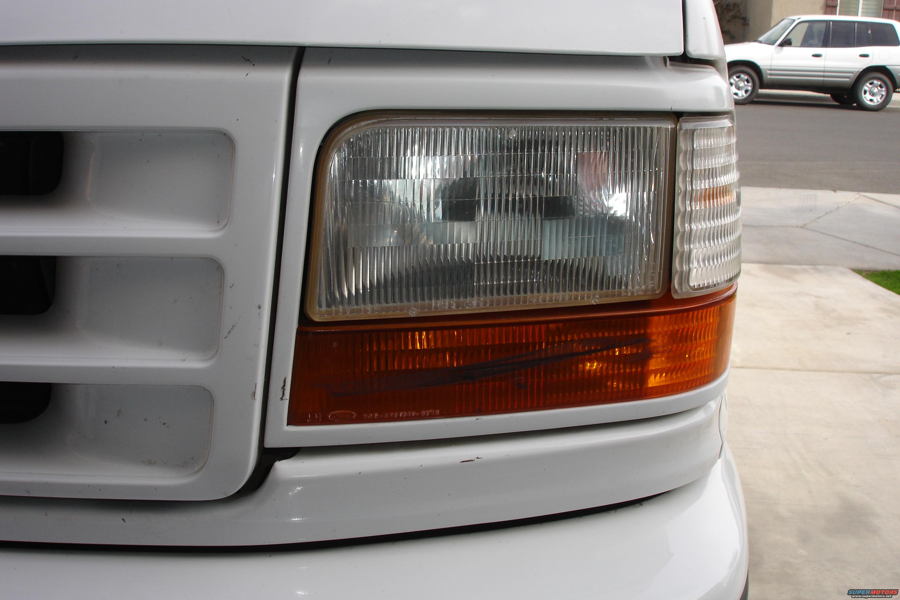 1996 Ford Bronco photo