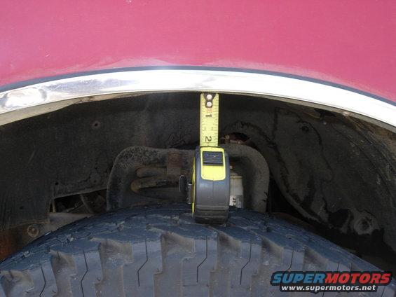dscn1380.jpg Front height clearance 5"