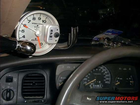 tach.jpg i think it shoulda been a factory option. 