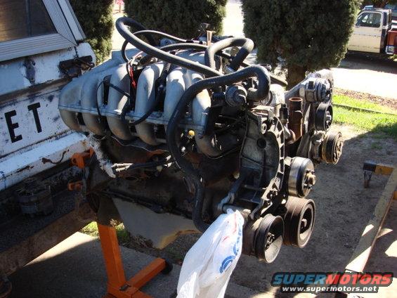 3g-swap2.jpg Here is the other side of the stock mount. I am swapping the V-Belt pulley for the serp pulley then it is a bolt in.