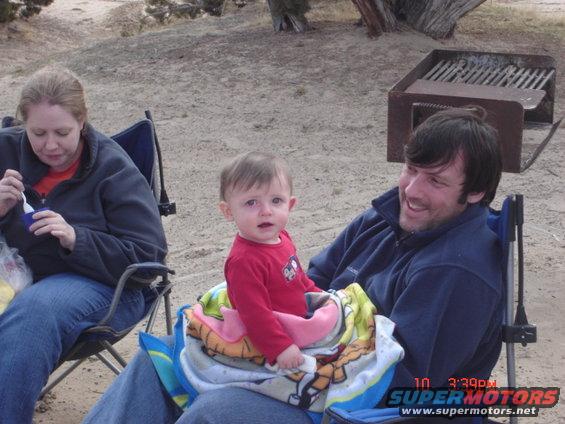 Lucas with his dad, rajncajn