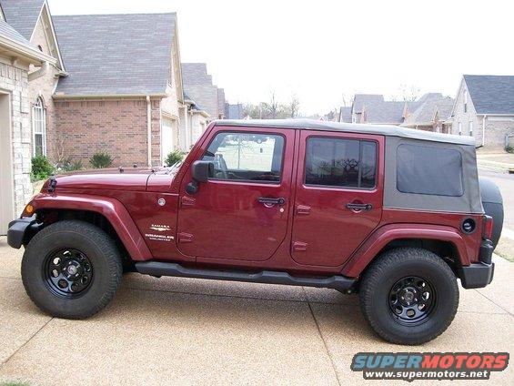 100_0464.jpg BFGoodrich 315/70/17 on Crager Steelies no lift.