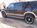 2000 Ford Excursion - 24's